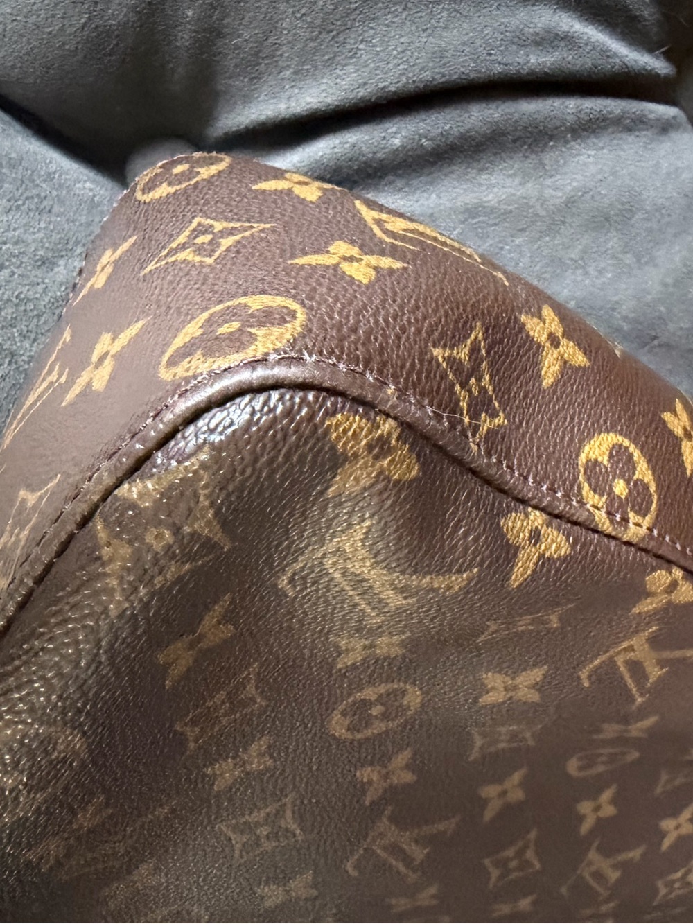Louis Vuitton Brown Monogram Hobo with Tan Strap - Picture 2 of 10